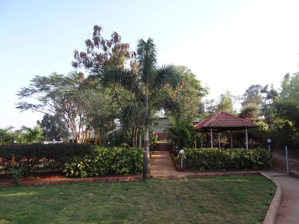 Exotic Valley Hotell Mahābaleshwar Exteriör bild